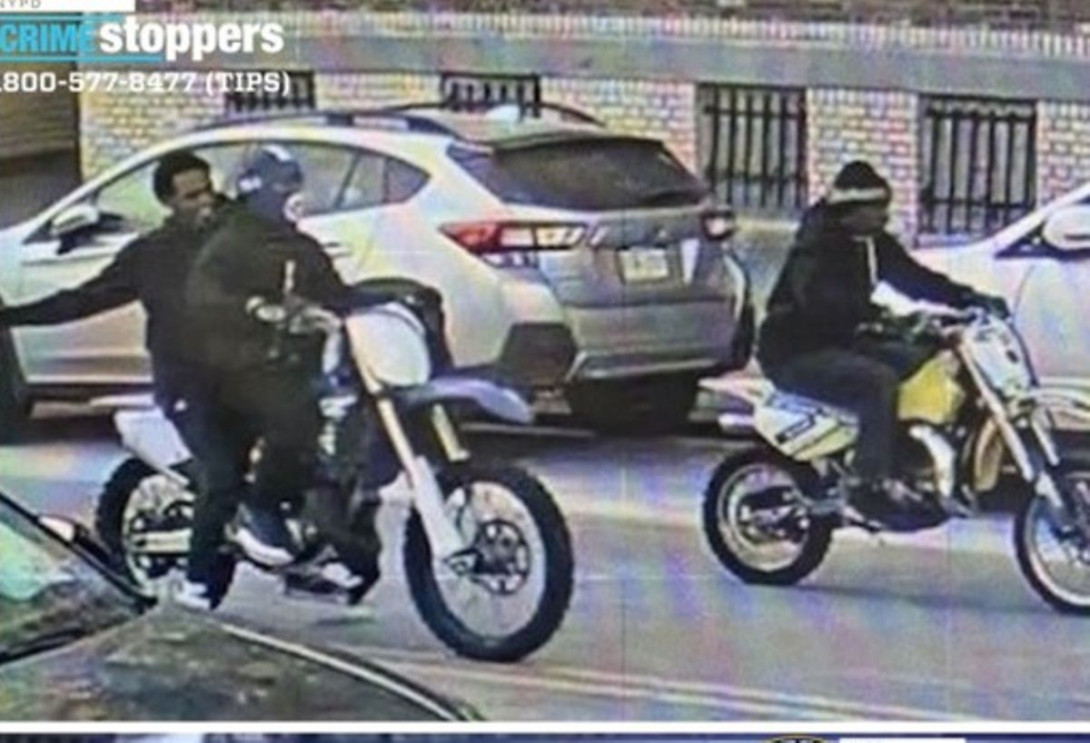 Sospechosos buscados por NYPD.