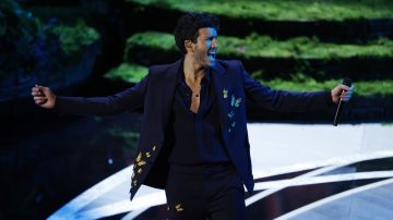 Sebastián Yatra lloró tras cantar 'Dos Oruguitas', de “Encanto”, en los Premios Oscars