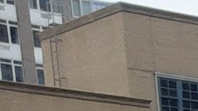 El acusado fue maestro suplente en una escuela pública de NYC.