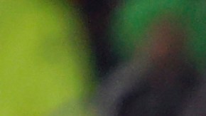 Sebastián Villa de Boca Juniors anota ante la salida del arquero Franco Armani de River Plate, durante el superclásico por la fecha 7 de la Liga Profesional Argentina, en el estadio Monumental de Núñez en Buenos Aires (Argentina).