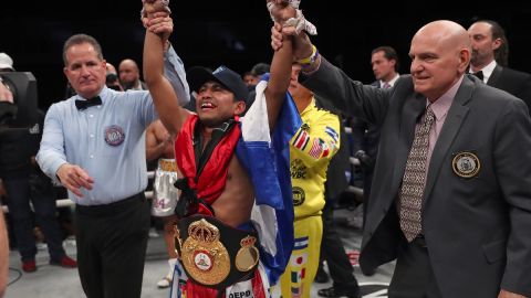 Román Chocolatito González presume de 50 triunfos, 41 por la vía del nocaut.