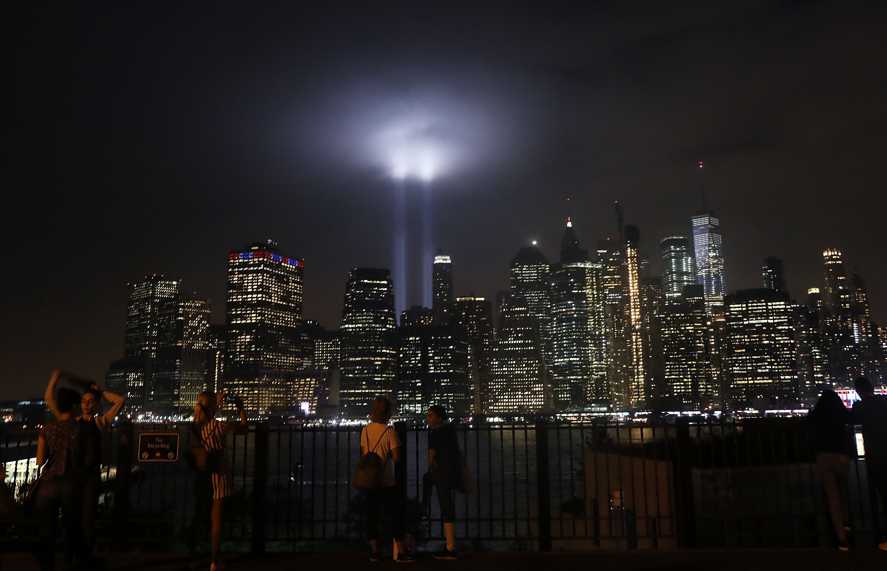 Video Publican supuestas nuevas imágenes del ataque a las Torres Gemelas grabadas desde un