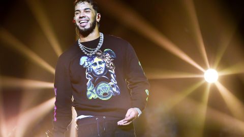 Según revela El Gordo y La Flaca Anuel tendría a una mujer embarazada de seis meses