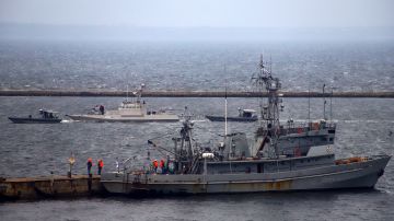 Las fuerzas ucranianas se atribuyeron la destrucción de un buque ruso en Berdyansk.
