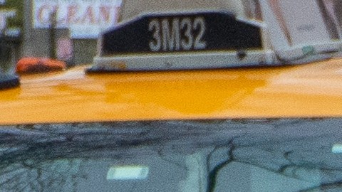 Taxi amarillo clásico de Nueva York.