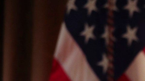 El expresidente Donald Trump y el exfiscal general William Barr.
