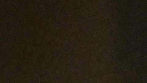 "Detengan la guerra", se expresa esta niña en el sótano del principal hospital pediátrico de Kiev.