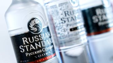 Publix  "elimina" de sus estantes las marcas de vodka de fabricación rusa.