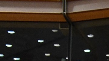 Los miembros del Parlamento Europeo ovacionaron a Zelensky.