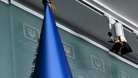 El presidente de Ucrania, Volodymyr Zelensky, pidió más ayuda militar a Occidente.