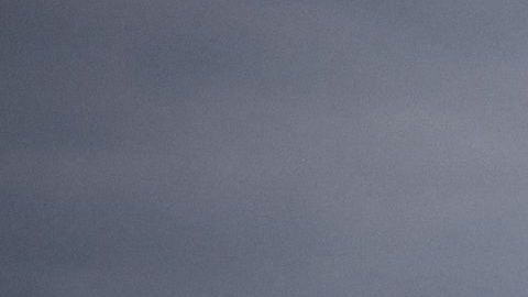 En medio de la invasión rusa, dos soldados ucranianos se unieron en matrimonio.
