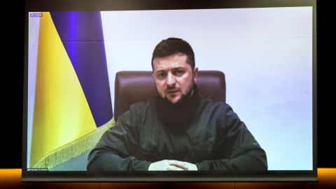 Volodymyr Zelensky piensa que Rusia cambió su estrategia de guerra.