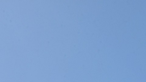 Imagen del 23 de marzo que muestra los daños en una escuela destruida por una bomba aérea rusa en Kharkiv.