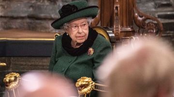 La reina Isabel II durante el servicio religioso que se ha celebrado en honor a su esposo, el príncipe Felipe.