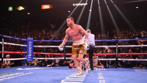 Canelo Álvarez durante su pelea ante Caleb Plant el pasado 6 de noviembre en el MGM Grand Garden de Las Vegas.