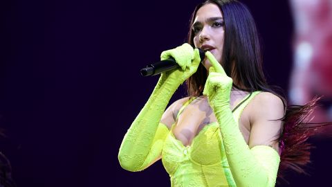 Dua Lipa.