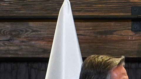 El secretario de Estado, Antony Blinken, y el ministro de Relaciones Exteriores de Polonia, Zbigniew Rau.