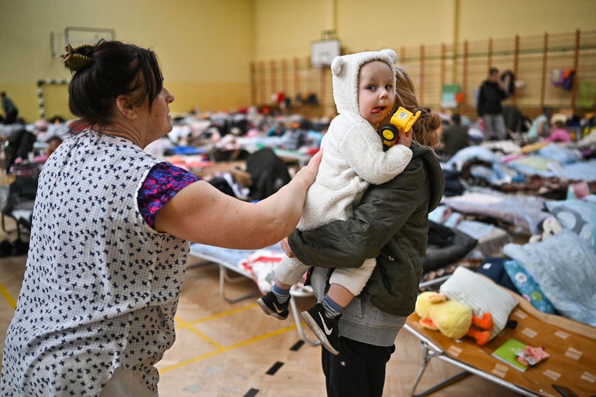 Unas 3.3 millones de personas han logrado escapar de Ucrania.