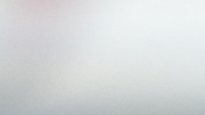 El defensor italiano Leonardo Bonucci atiende a la prensa luego de la eliminación de su selección de las eliminatorias al mundial de Qatar 2022.