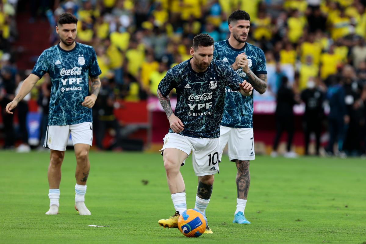 Lionel Messi “vino cargado”: sufrió una erección previo al partido contra [Video] - El Diario NY
