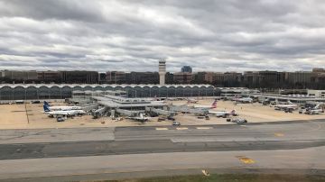 Aeropuerto Virginia JetBlue y American Airlines