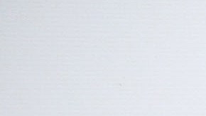 Muchos dejan ofrendas en la humilde casa donde se crió Juan Gabriel