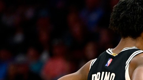 San Antonio Spurs v Charlotte Hornets