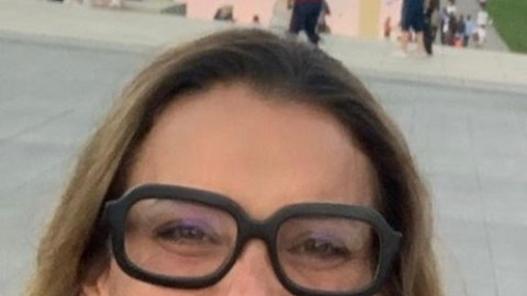 Ricardo Arjona junto a su esposa y su hijo más pequeño