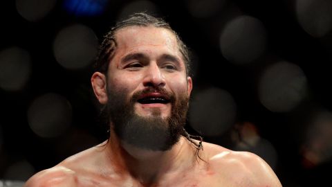 Jorge Masvidal fue arrestado en Miami Beach tras golpear a Colby Covington