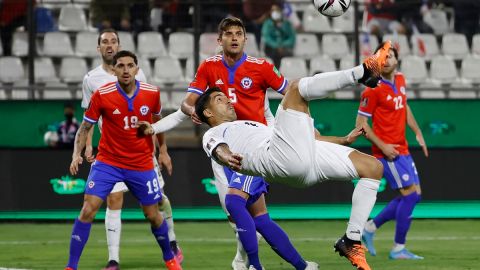 Chile v Uruguay - FIFA World Cup Qatar 2022 Qualifier