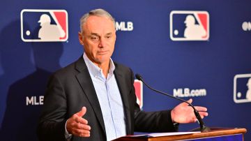 MLB extendió un última propuesta a la MLBPA