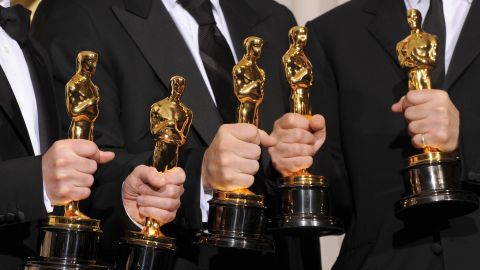 A qué hora se dará a conocer el ganador a mejor película de los Oscar 2024.