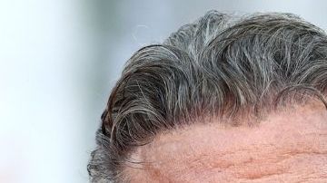 Sylvester Stallone envía apoyo a Bruce Willis después de la noticia de que le diagnosticaron afasia por una afección cerebral.