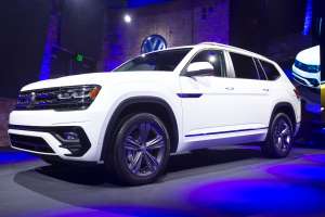 Volkswagen retira del mercado más de 246,000 SUV en Estados Unidos y Canadá porque un defecto en los cables hace que frenen inesperadamente
