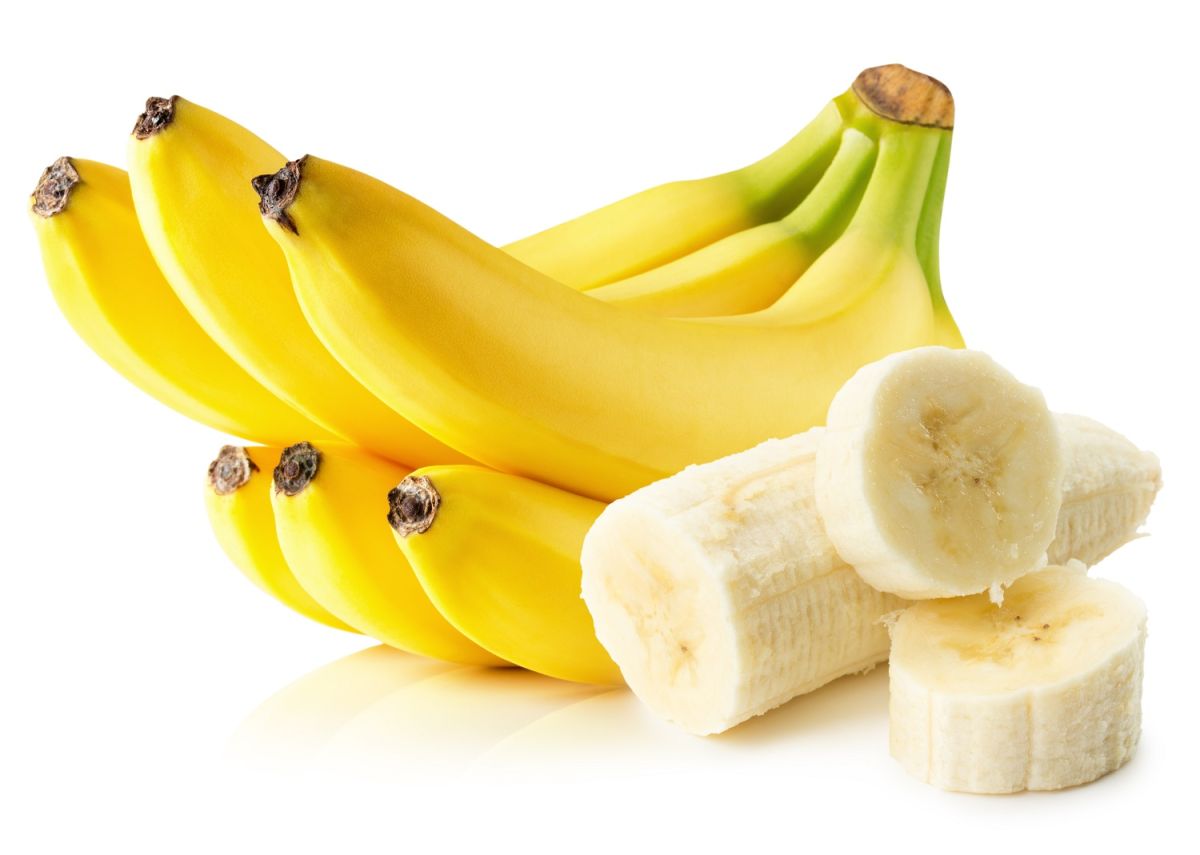 Las bananas son una fuente de potasio que puedes consumir durante la resaca.