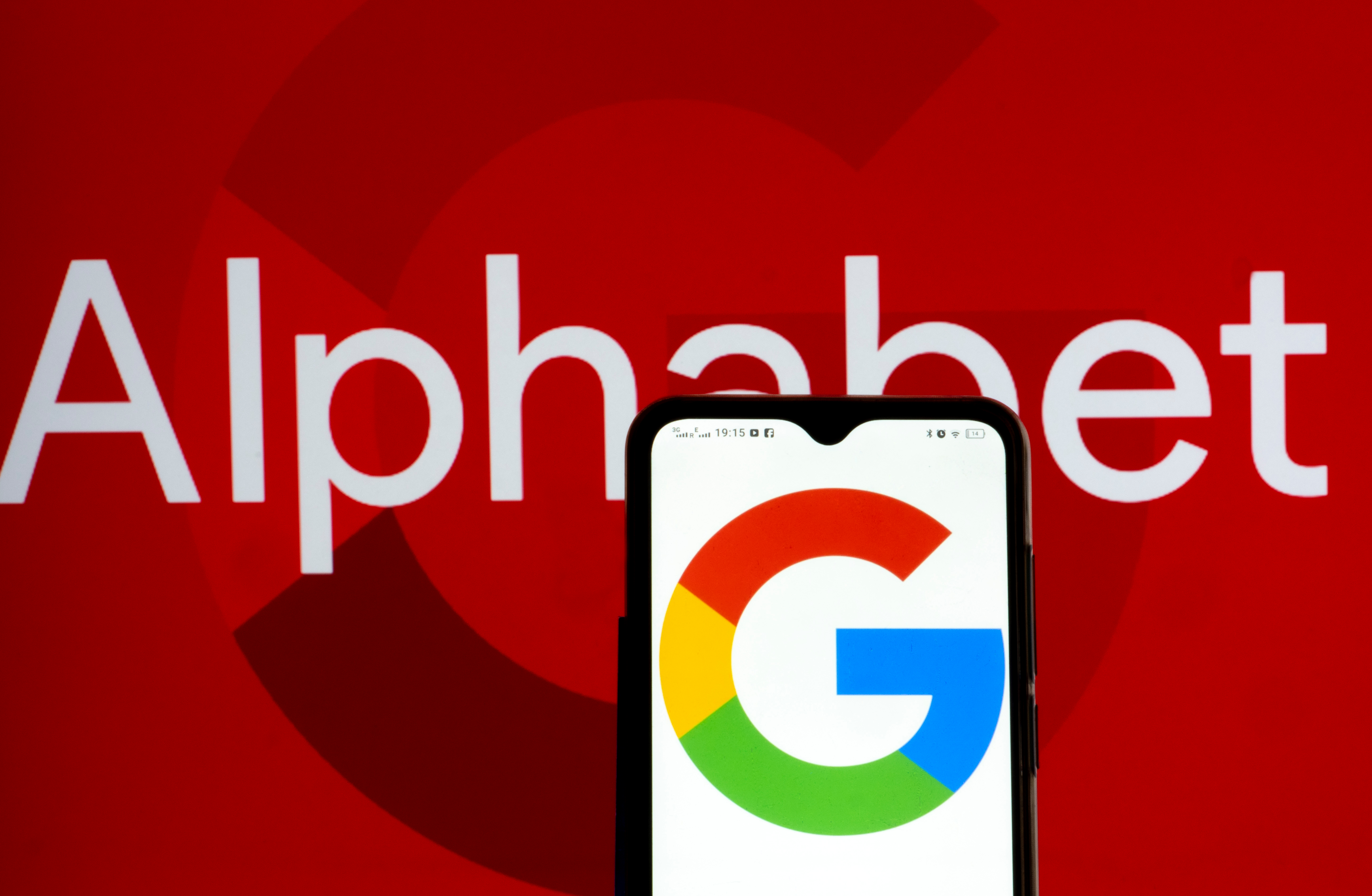 Alphabet desactiva servicios de Google Maps en Ucrania para proteger a los civiles