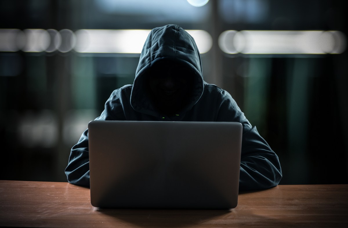 6 aplicaciones de seguridad que debes descargar de tu smartphone de inmediato, según expertos 