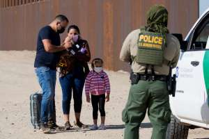 Familiares del mexicano que murió por impactos de bala de un agente migratorio en Arizona rechazan impunidad