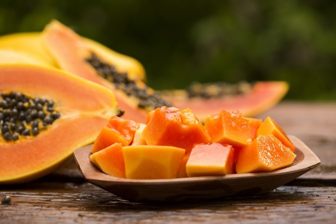 Papaya fresca picada