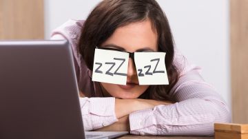 Cuánto debe durar una siesta, cómo hacerla y otros tips en el Día Mundial del Sueño