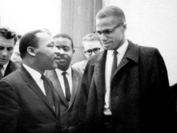 Malcolm X (derecha) y Martin Luther King Jr (izquierda) fueron asesinados en 1965 y 1968.