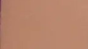 Leniz Escobar tiene 22 años y se hace llamar "La diablita"