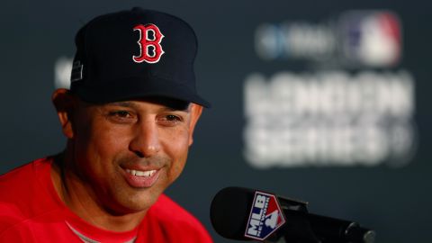 Alex Cora dedicó emotivas palabras a Roberto Clemente
