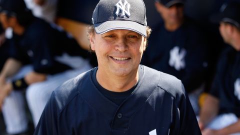 Billy Crystal hará el primer lanzamiento de los Yankees en el Opening Day