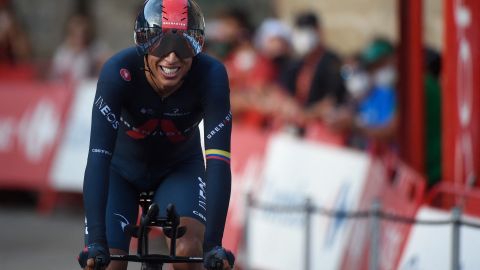 Egan Bernal volvió a montar una bicicleta y se muestra recuperado del accidente