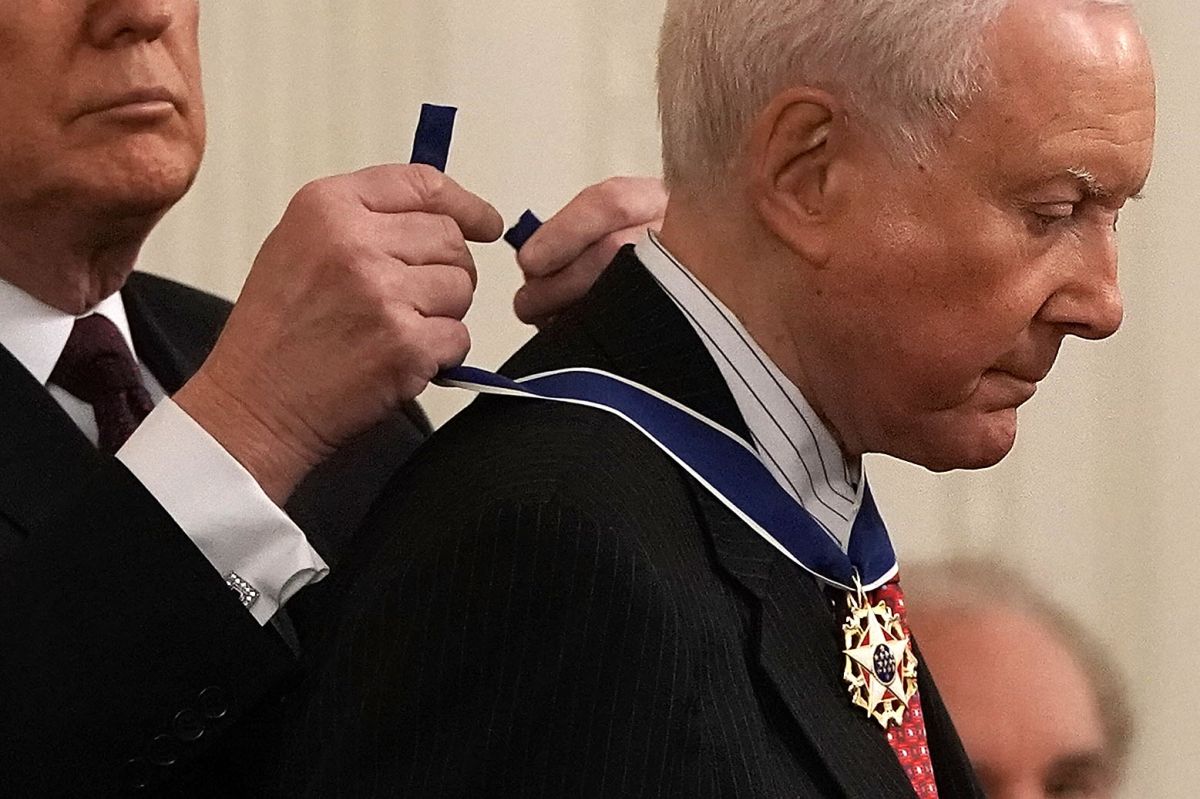 Orrin Hatch recibió la Medalla Presidencial de la Libertad en 2018.