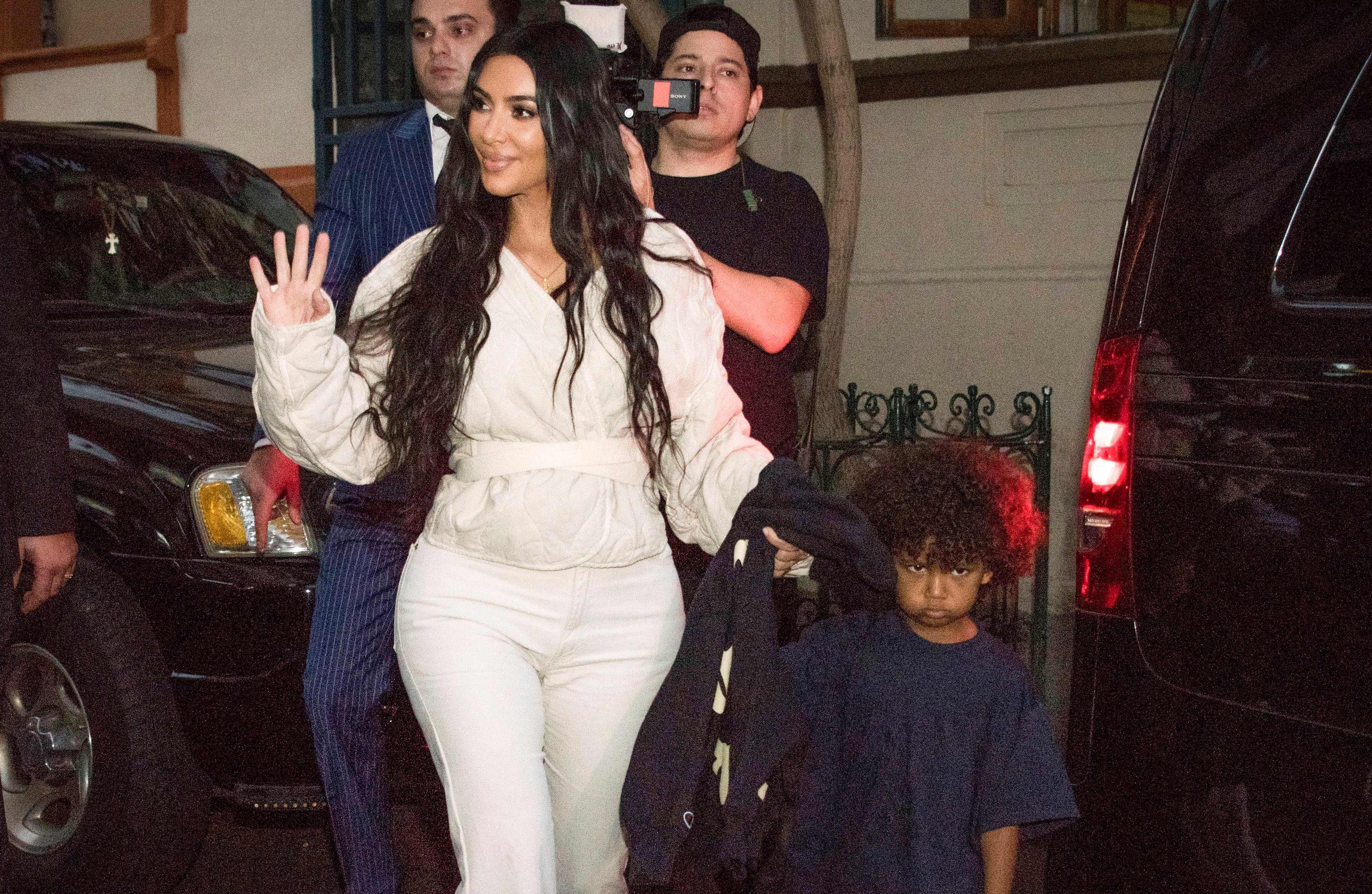 El hijo pequeño de Kim Kardashian descubrió un anuncio sobre su video  sexual con Ray J - El Diario NY