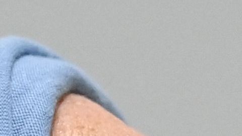 El hombre, de la ciudad de Magdeburg, recibió las vacunas en varios lugares del estado de Sajonia.