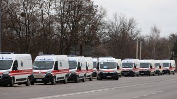 Un proyectil ruso golpeó a una ambulancia en Mykolaiv.