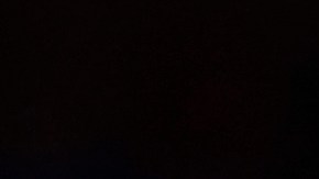 Kevin Durant conversa con el coach Steve Nash sobre la derrota ante Atlanta Hawks.